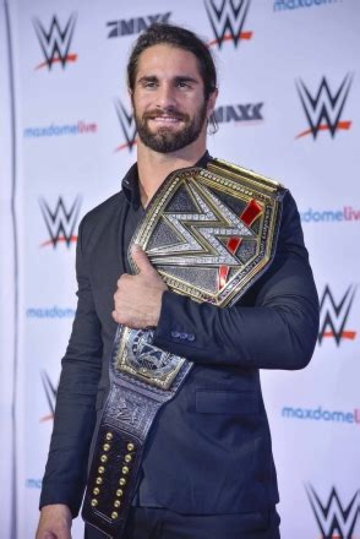 Seth Rollins Reveals His & Becky Lynch’s ‘Super Chill’ Quarantine Plan – Hollywood Life
