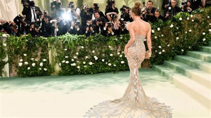 Sexiest Emmys Dresses of All Time: See Photos of Zendaya, Kim Kardashian & More