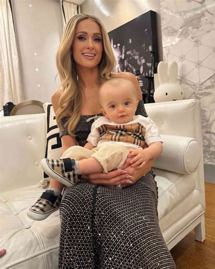 Shares Cute Pic With Son – Hollywood Life