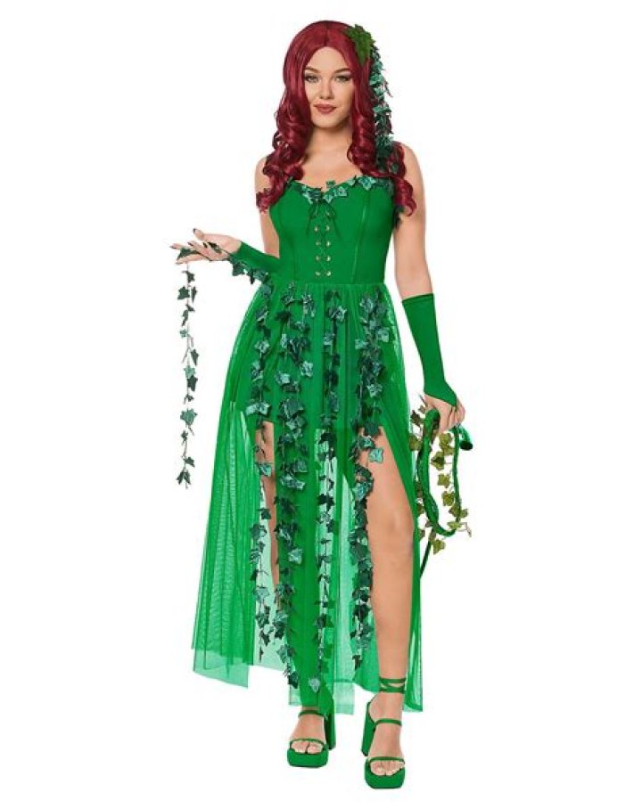 Shay Mitchell Poison Ivy Costume – Hollywood Life