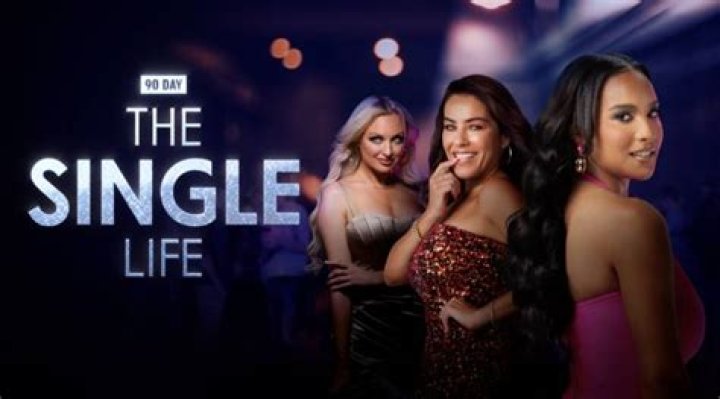 She Posts ‘Single Life’ Vid – Hollywood Life