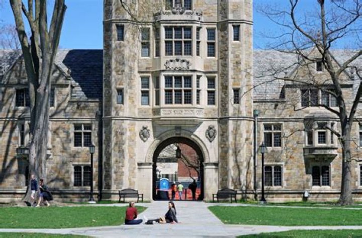 She Reportedly Attends University Of Michigan – Hollywood Life