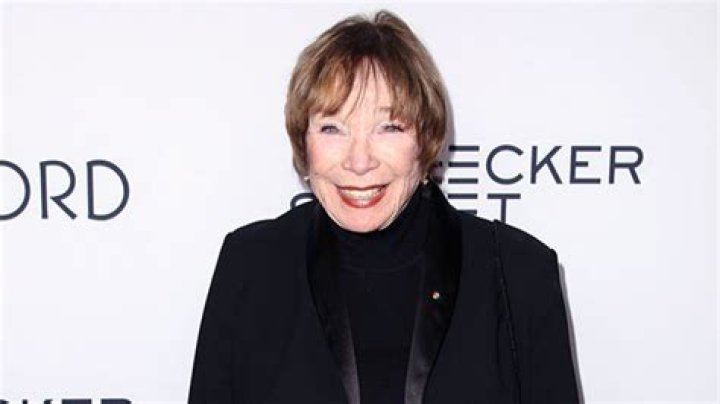 Shirley MacLaine is Seen on Rare Outing With Caretaker: Photos – Hollywood Life
