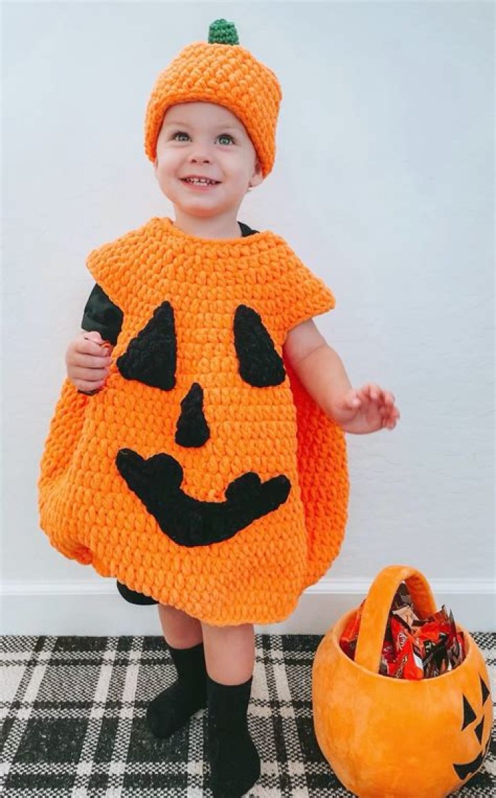 Shop The 10 Cutest Halloween Costumes For Babies Like Molly Sims’ Adorable Daughter