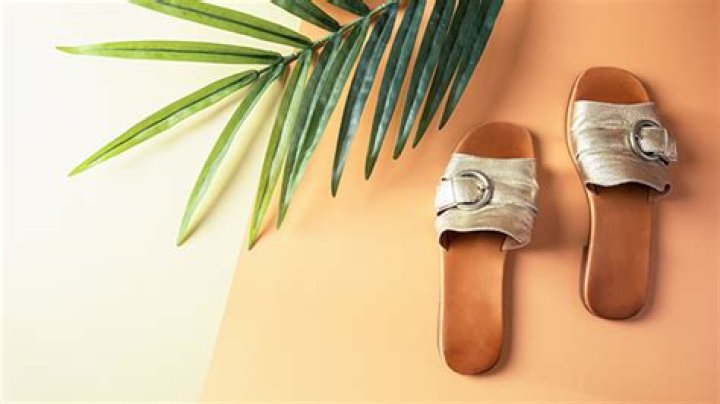 Shoppers Are Obsessed With These Comfy Slides That Can Be Effortlessly Paired With Just About Any Outfit