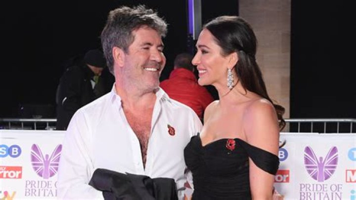 Simon Cowell & Lauren Silverman’s Relationship Timeline – Hollywood Life