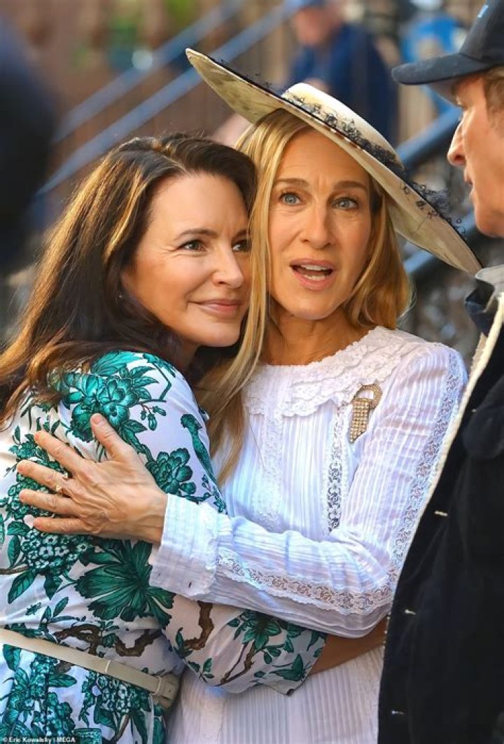 SJP Reveals Why Kim Cattrall Wasn’t Asked To Return For ‘AJLT’ Amid ‘Painful’ Rift