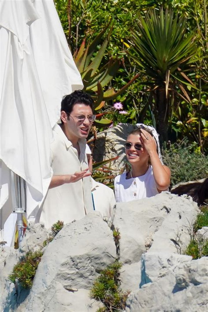 Sofia Richie’s Wedding Photos – Hollywood Life