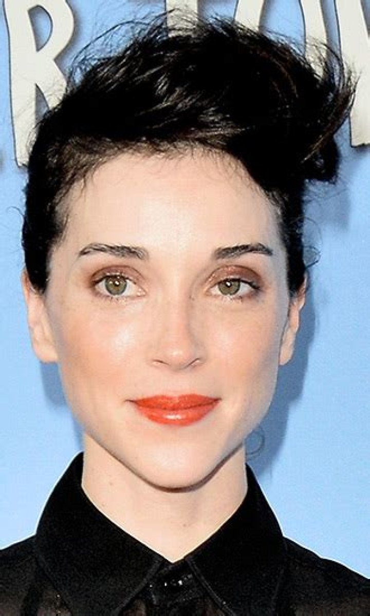 St. Vincent Celebrity Profile – Hollywood Life