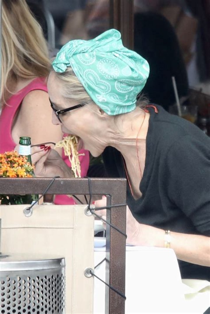 Stars Eating Pasta: Photos – Hollywood Life