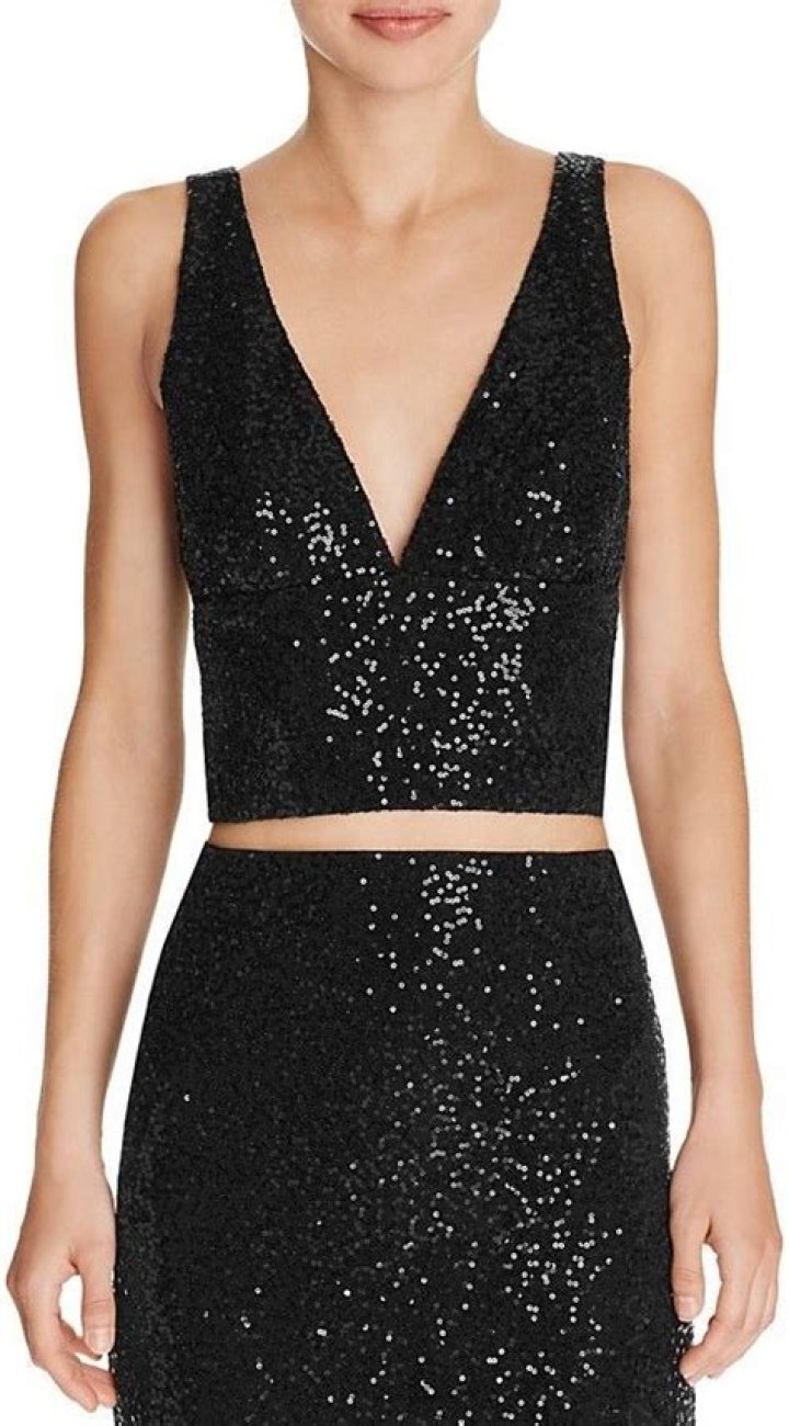 Stars Wearing Sequined Crop Tops: Photos Of Paris Hilton & More
