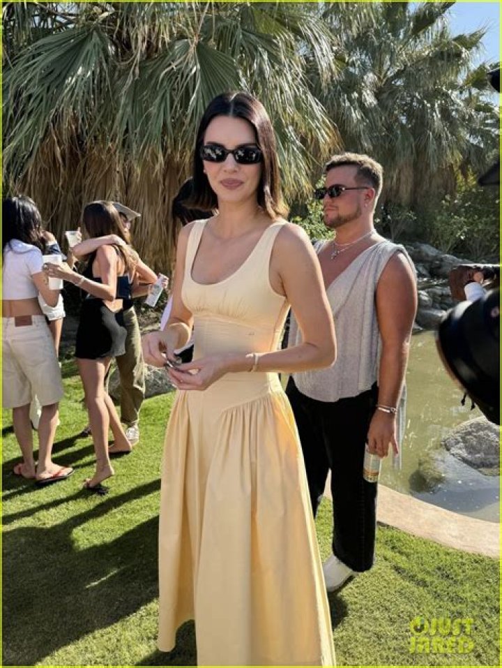 Stassie’s 24th Birthday Party: Kendall Jenner, Hailey Baldwin Rock Crop Tops & More Photos