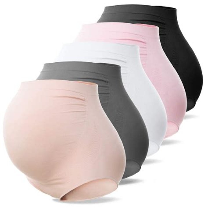 Stay Comfortable During Pregnancy With the Best Maternity Underwear