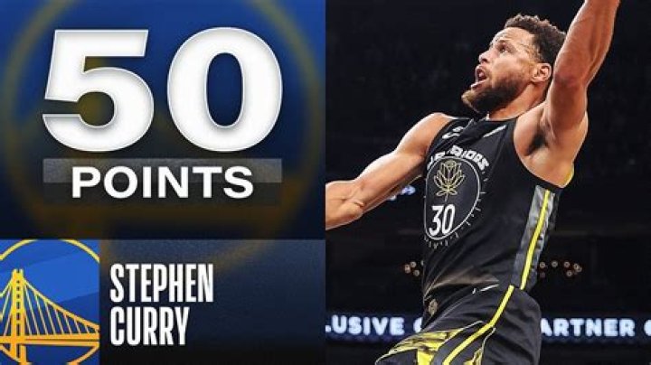 Steph & Ayesha Curry Burn A Ton Of Calories With Intense At-Home Workout – Watch