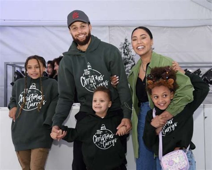 Steph Curry Is The Sweetest Dad Snuggling With Kids Riley, 8, Ryan, 5, & Canon, 2, In New Pic
