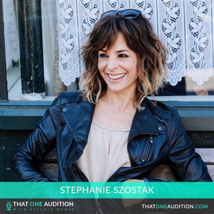 Stephanie Szostak Talks Delilah – Hollywood Life