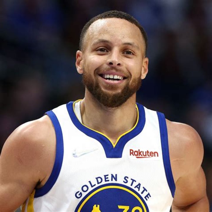 Stephen Curry Punched In The Face After Dive Into Stands — See Pic