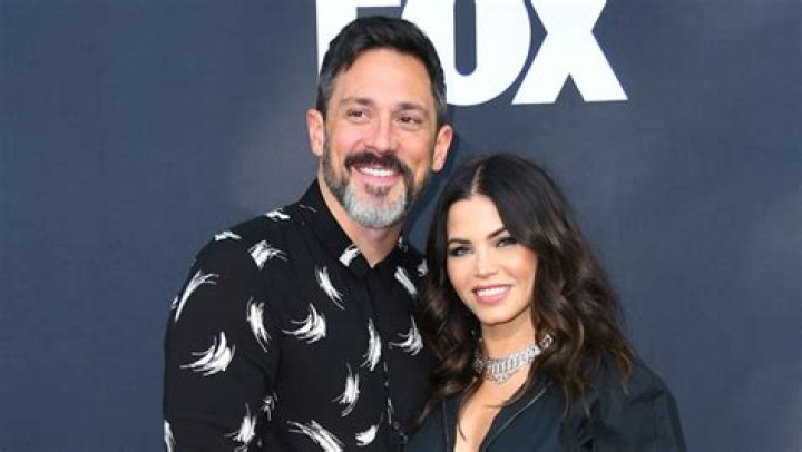 Steve Kazee Gives Wedding Update With Jenna Dewan — Interview – Hollywood Life