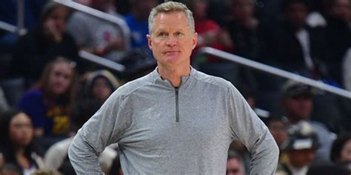 Steve Kerr: Pics of the NBA Coach