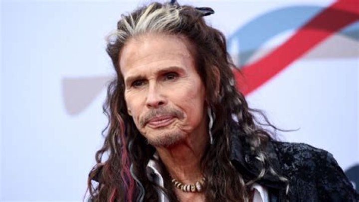 Steven Tyler ‘Has A Strong Support System’ Amid Relapse, Says Friend – Hollywood Life