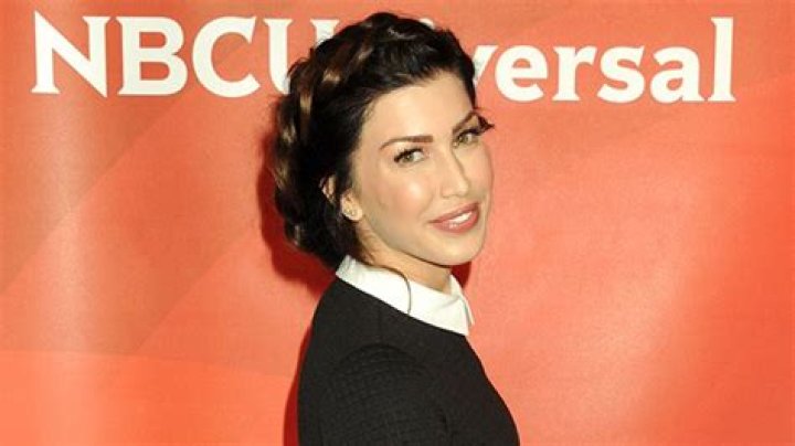 Stevie Ryan Dead: Actress & YouTube Star Dies From Apparent Suicide At Age 33