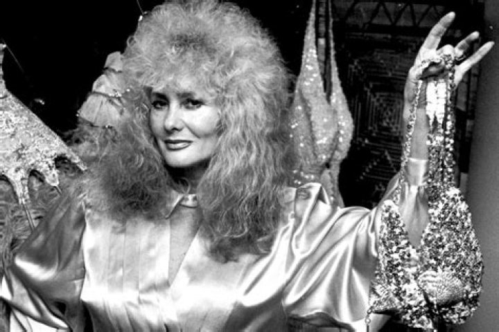Stripper Who Introduced San Francisco To Topless Dancing Dies – Hollywood Life