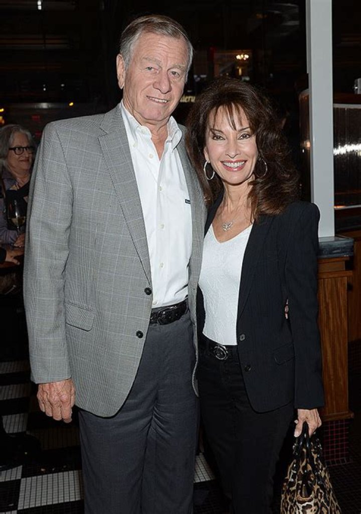 Susan Lucci’s 1st Photos Since Death Of Husband Helmut Huber – Hollywood Life