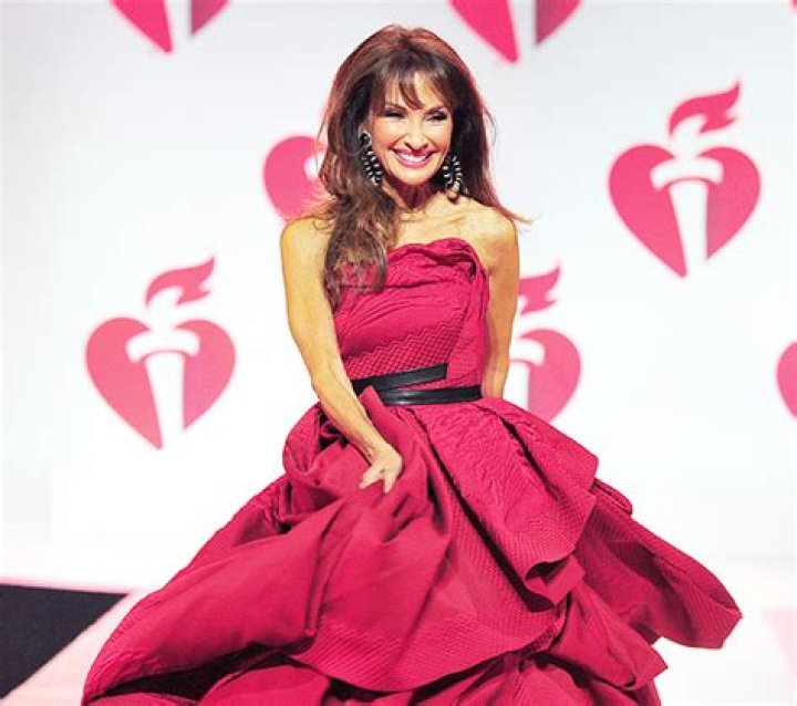 Susan Lucci’s Glam Selfie For Heart Month: Photo – Hollywood Life