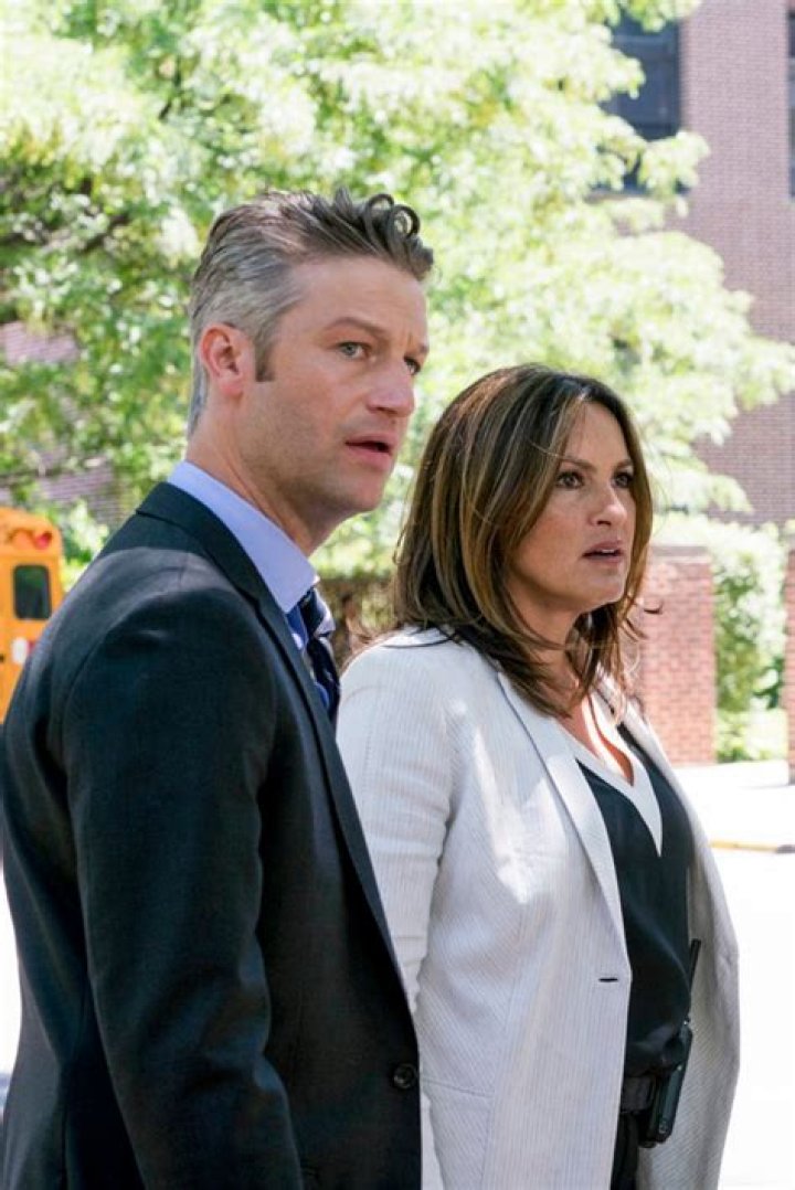 SVU’ Season 20 — Photos – Hollywood Life