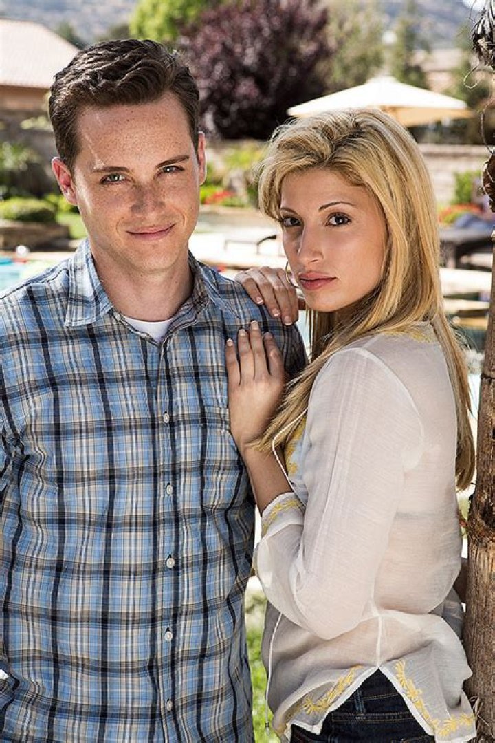 Tania Raymonde Talks Diving Deep Into Jodi – Hollywood Life