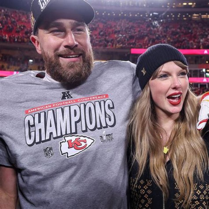 Taylor Swift Confirms Jason Kelce Made a Good First Impression After He Ripped Off His Shirt at the Chiefs Game