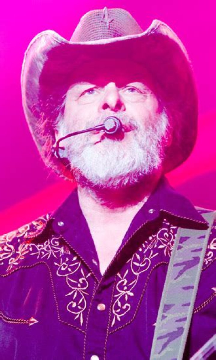 Ted Nugent Celebrity Profile – Hollywood Life