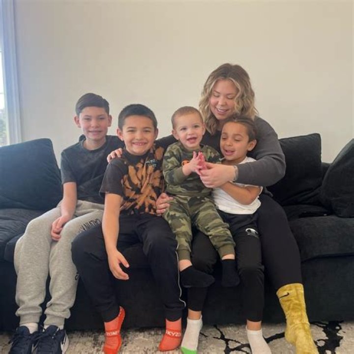 ‘Teen Mom 2’: Kailyn Lowry Cries Over Rumors Chris Lopez Got Another Woman Pregnant