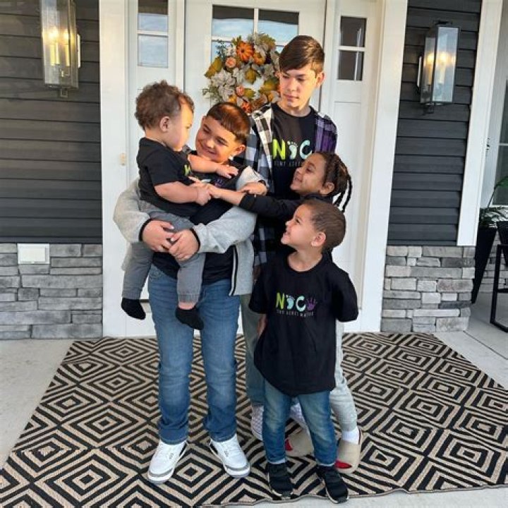 ‘Teen Mom 2’s Briana DeJesus Taunts Kailyn Lowry After Chris Lopez Likes Her Pic: He ‘Wanna Love Me’