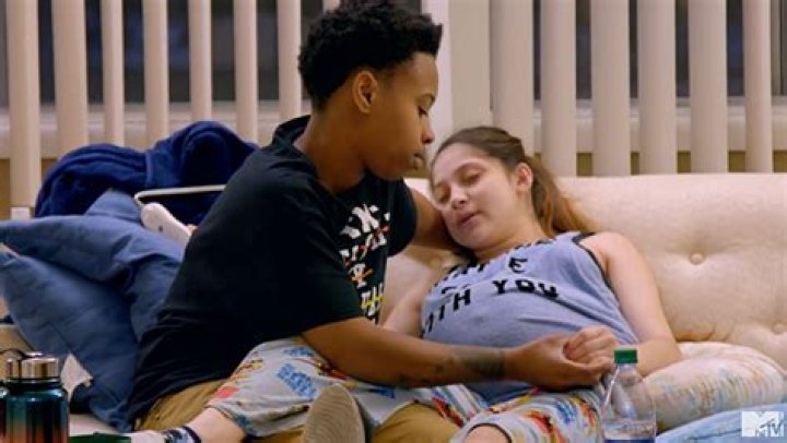 ‘Teen Mom: Young & Pregnant’: Brianna Suffers From A Health Scare & Races To The ER