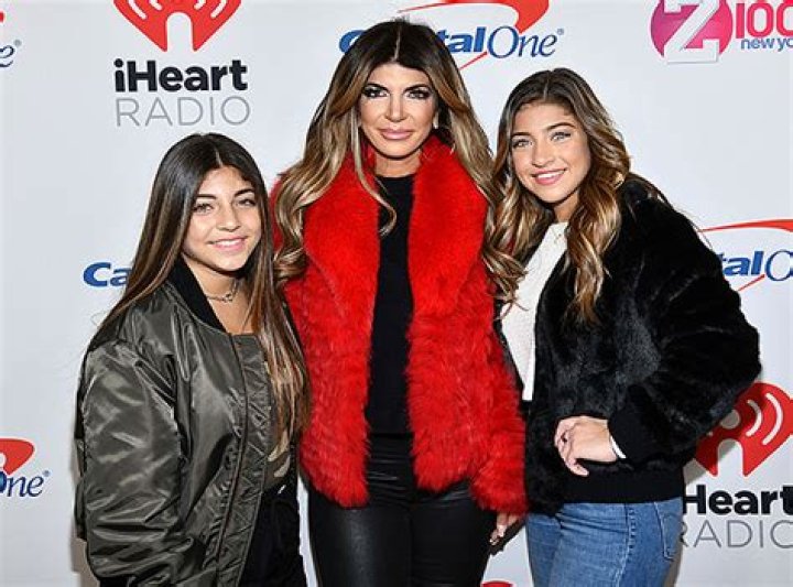 Teresa Giudice’s Lookalike Daughters Gia, 21, & Milania, 16, Pose With Her On Baseball Field: Photos
