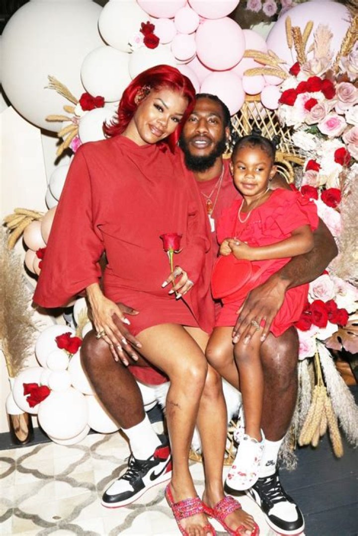 Teyana Taylor & Iman Shumpert Pics — Snaps Of The Loving Couple – Hollywood Life