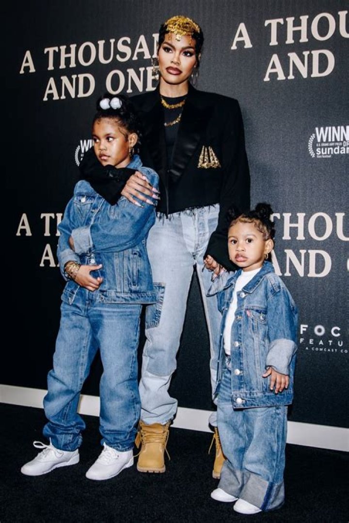 Teyana Taylor’s Daughter Junie Dances At Her Baby Shower: Video – Hollywood Life