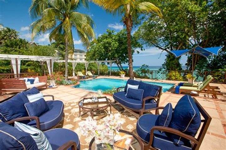 ‘The Bachelor’ Season 20 Fantasy Suites