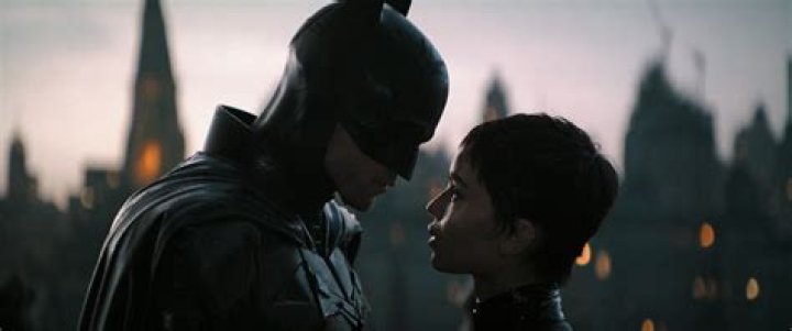 ‘The Batman’ Trailer: Sparks Fly Between Robert Pattinson’s Batman & Zoe Kravitz’s Catwoman — Watch