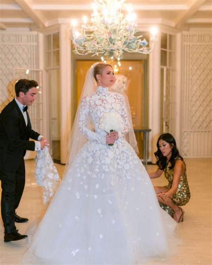 The Most Extra Celebrity Wedding Dresses Of All Time: PICS