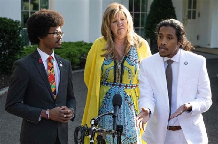 The Tennessee Three’s Gloria Johnson Vows To Fight For Gun Control Laws After School Massacre
