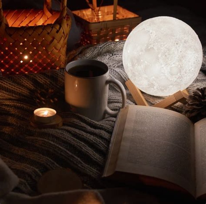 The Top Moon Lamp Moon Light in 2023 – Reviews by Hollywood Life – Hollywood Life
