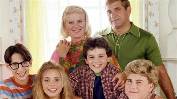 ‘The Wonder Years’ 30 Years Later: Where Are Fred Savage, Danica McKellar & More Now?