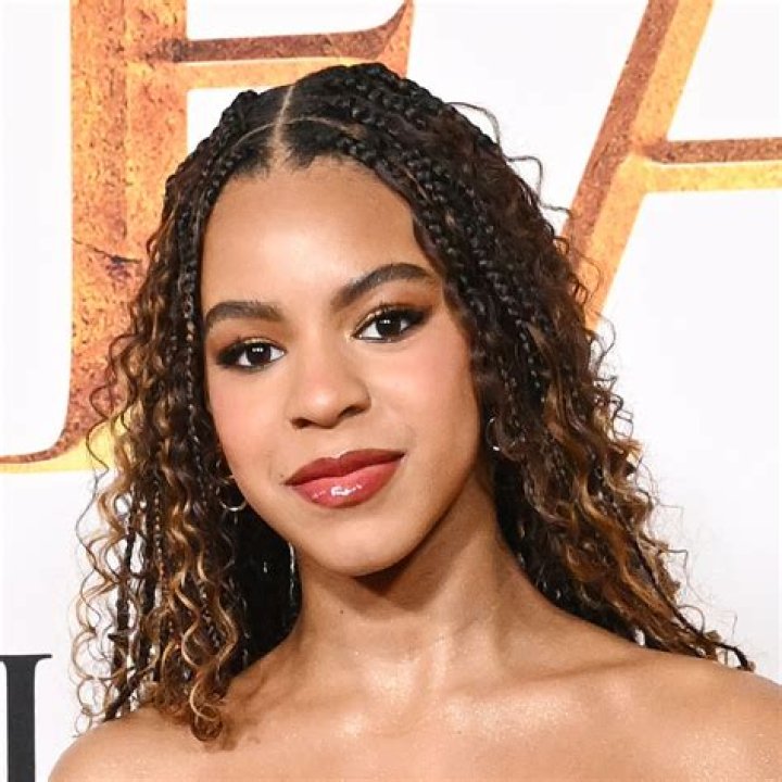 Their Hamptons Summer With Blue Ivy, Rumi & Sir – Hollywood Life