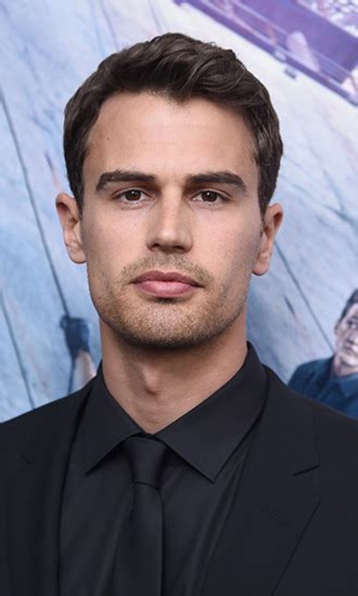 Theo James Celebrity Profile – Hollywood Life