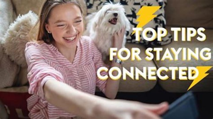 This Smart Display Device Is The Best Way To Stay Connected To Friends & Family During Quarantine