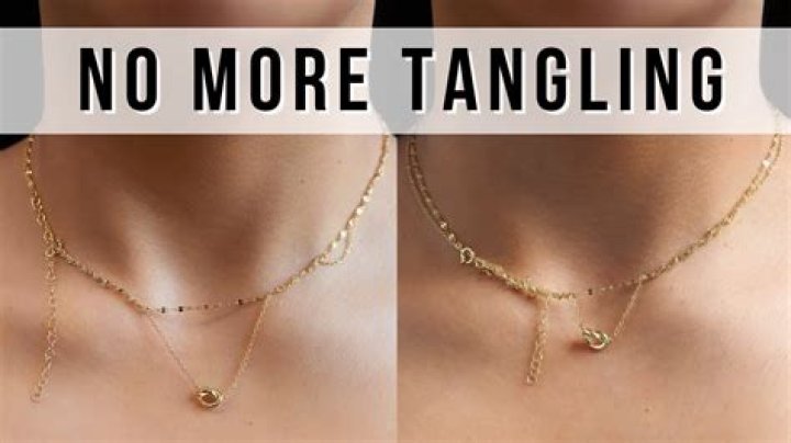 This Stylish Gold Layered Necklace With Over 6k Reviews Looks Just Like Hailey Baldwin’s & Is Under $20