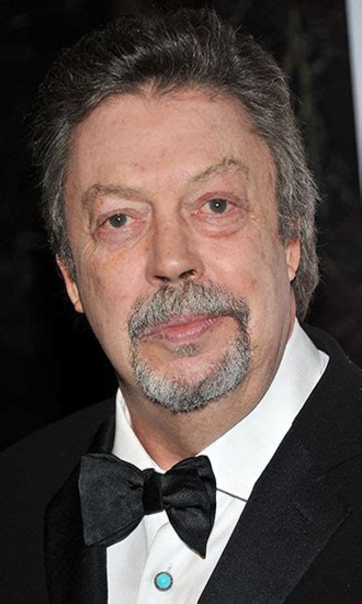 Tim Curry – Hollywood Life