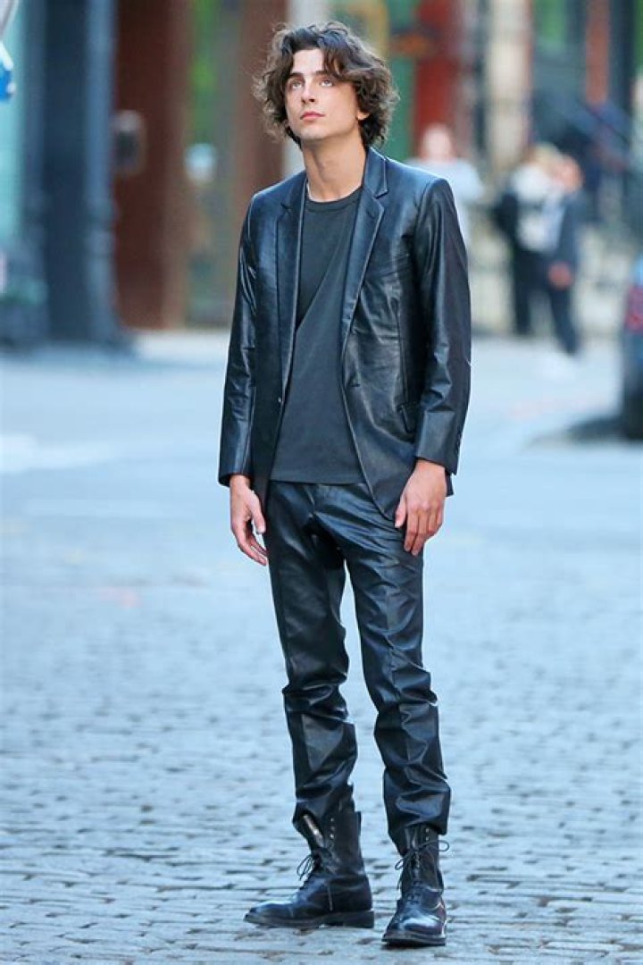 Timothee Chalamet Wears All Leather Amidst Kylie Jenner Rumors – Hollywood Life